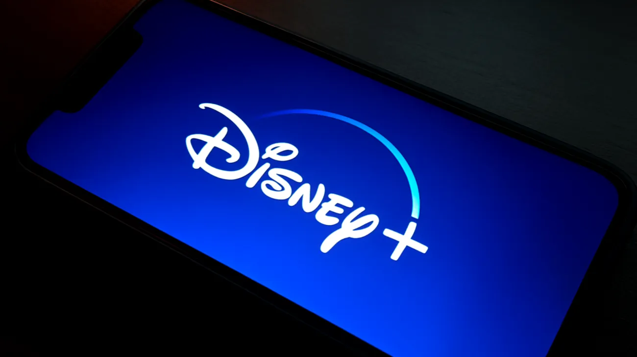 Disney+"